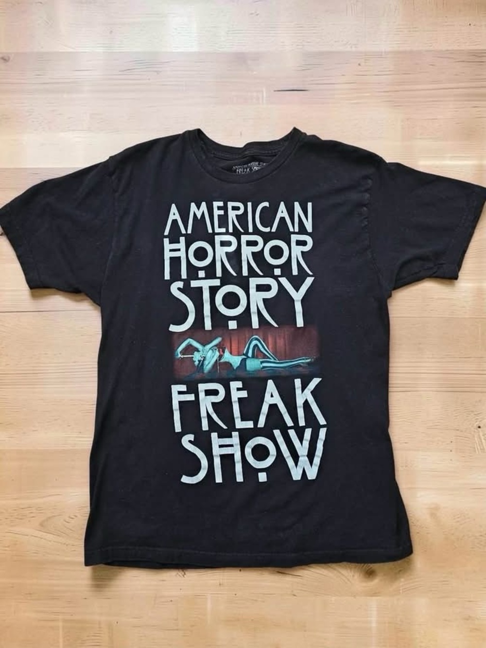 American Horror Story 'Freak Show' Graphic Tee - Black